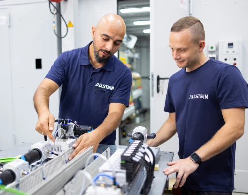 Elektroniker / Mechatroniker (m/w/d) Sondermaschinenbau