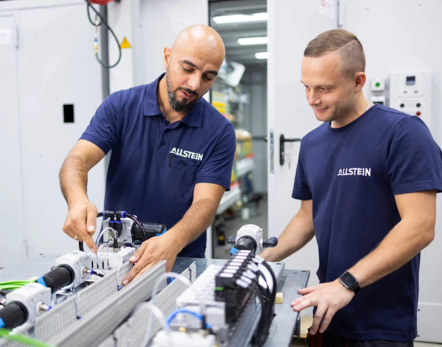 Elektroniker / Mechatroniker (m/w/d) Sondermaschinenbau